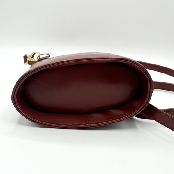 Scully Crossbody Bag Purse Red Leather Gold Metal Hardware Great Condition - Picture 14 of 16